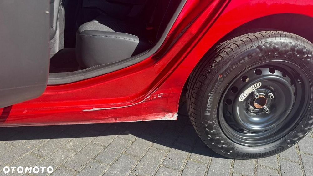 Renault Clio - 18