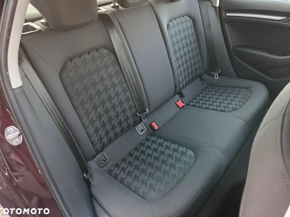 Audi A3 Sportback 2.0 TDI (clean diesel) Attraction - 13