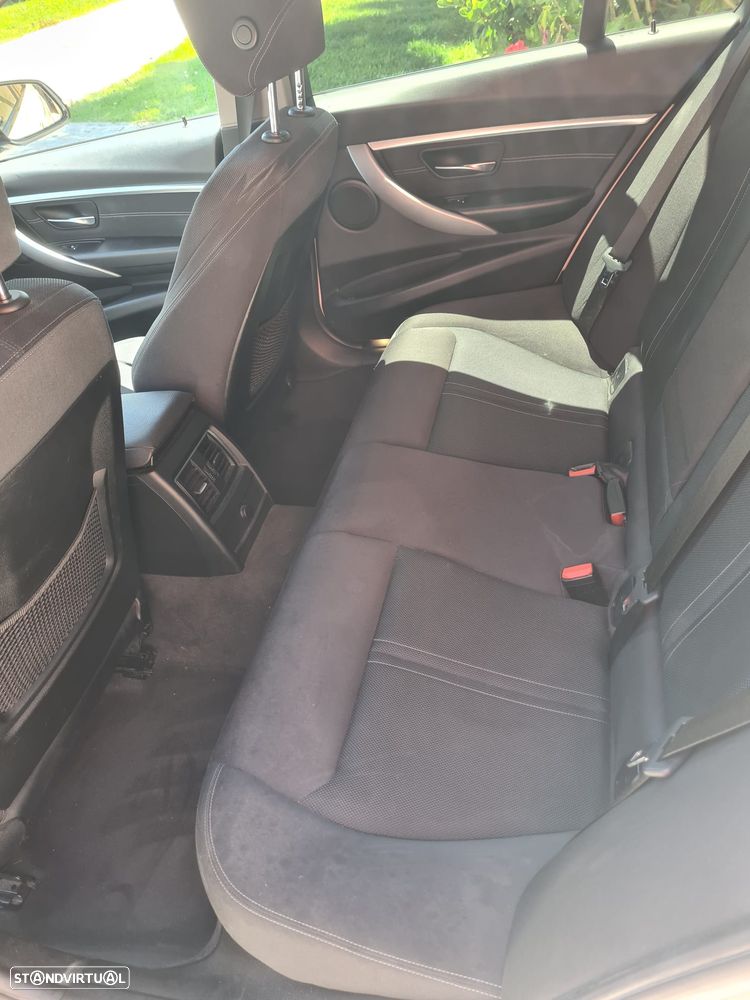 BMW 318 d Advantage Auto - 12