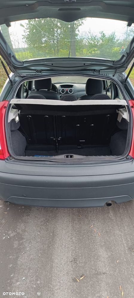 Citroën C3 1.4 HDi First - 14