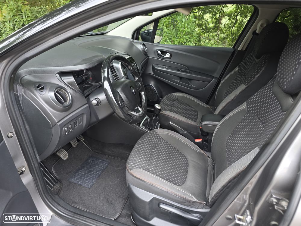 Renault Captur 1.5 dCi Exclusive - 8