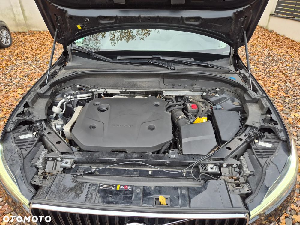 Volvo XC 60 B4 D Momentum Pro - 26