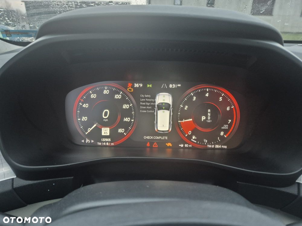 Volvo XC 40 T5 AWD Geartronic Momentum - 33