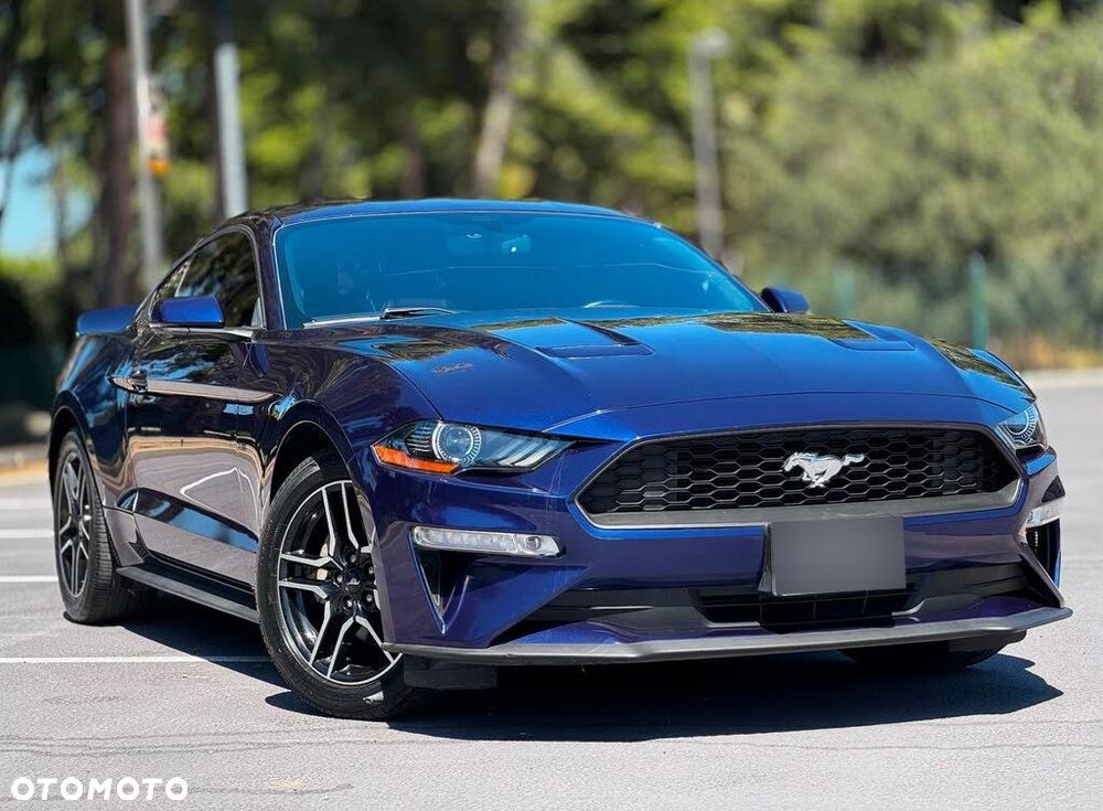 Ford Mustang - 3
