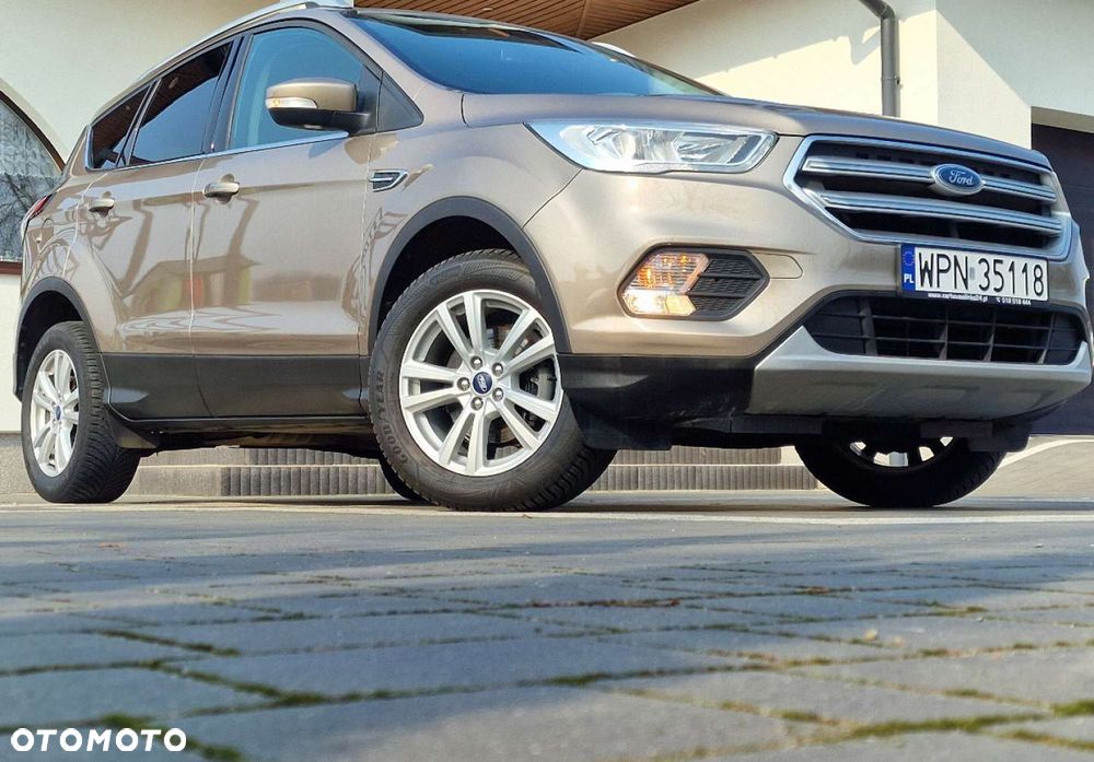 Ford Kuga - 14