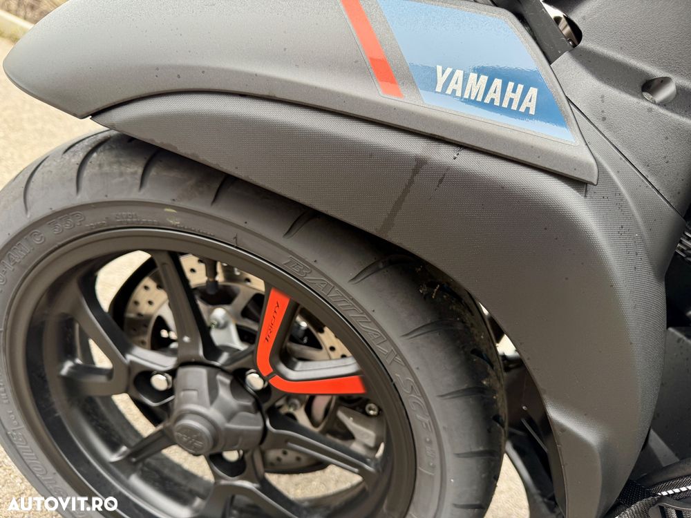 Yamaha Tricity 300 - 20
