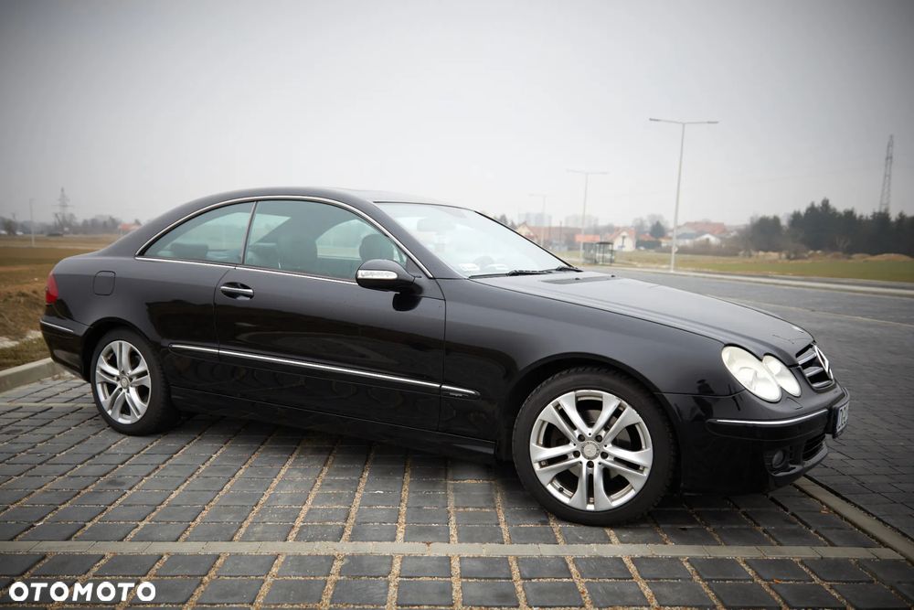 Mercedes-Benz CLK - 7
