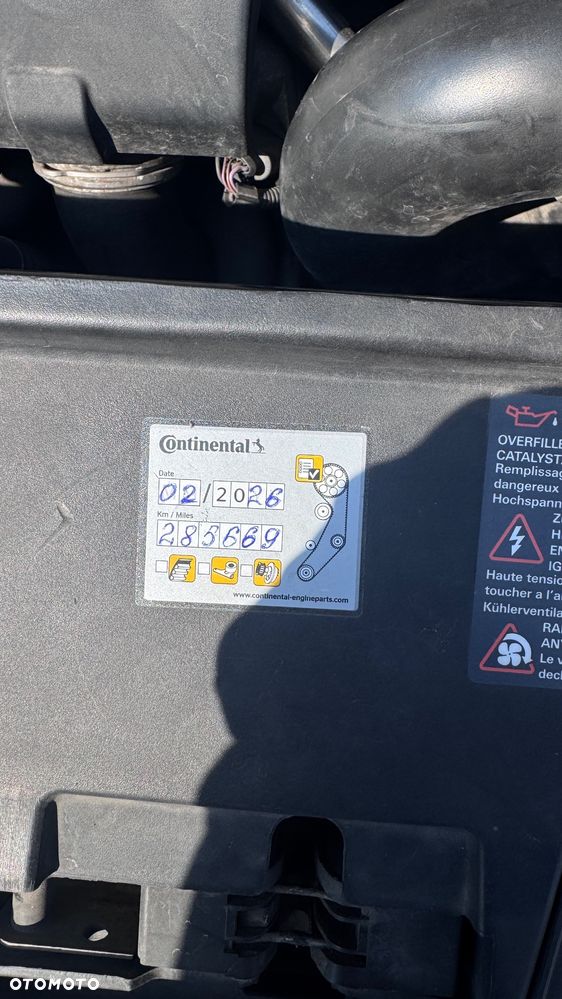 Volkswagen Passat - 28