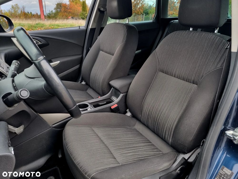 Opel Astra 1.4 Turbo Sports Tourer Innovation - 17