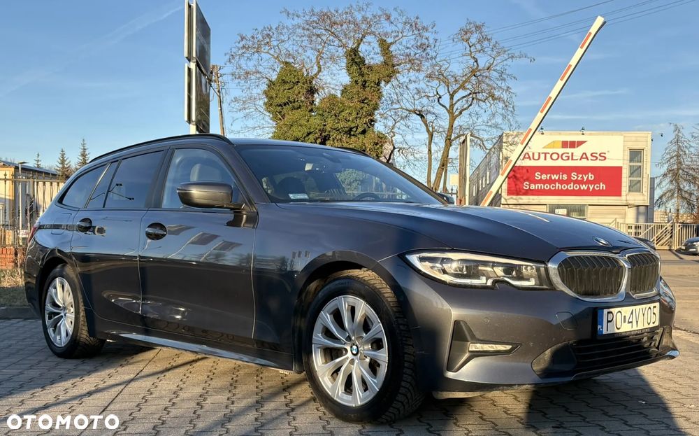 BMW Seria 3 320d xDrive Advantage sport - 3