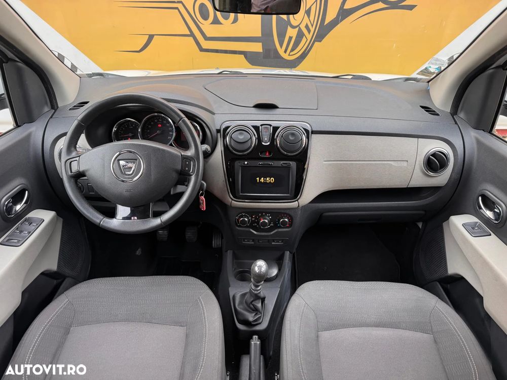 Dacia Lodgy 1.5 dCi Stepway - 4