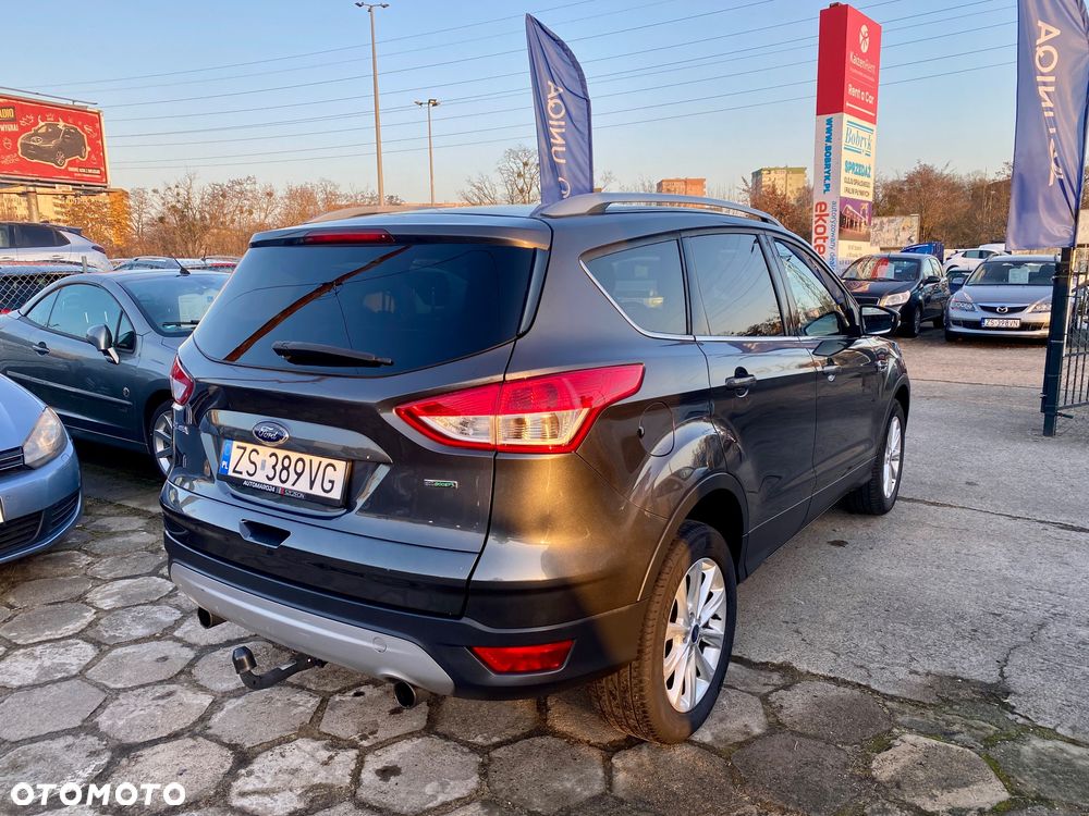 Ford Kuga 1.5 EcoBoost 2x4 Titanium - 8