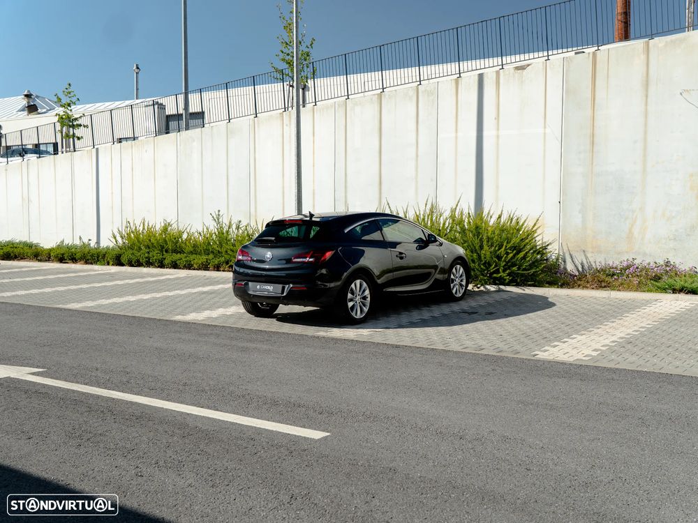 Opel Astra Gtc 2014 photo 5