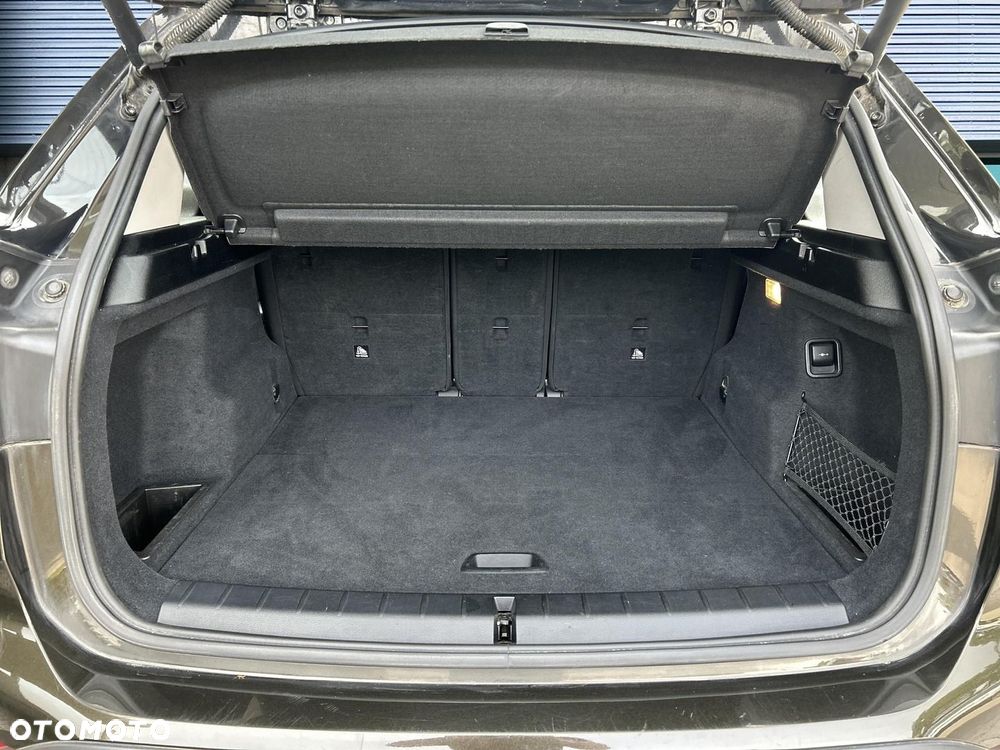 BMW X1 sDrive18i - 26