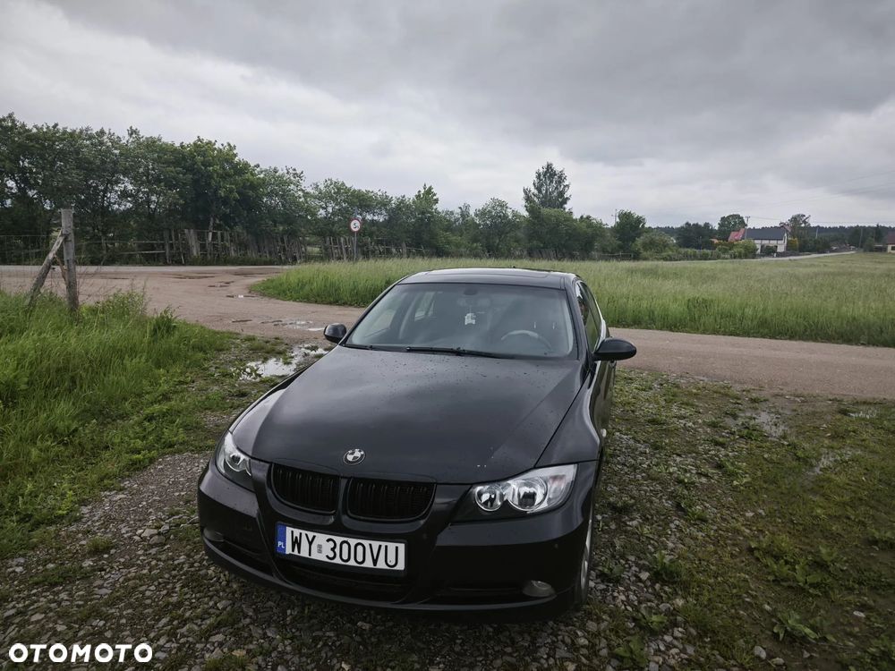 BMW Seria 3 318i - 7
