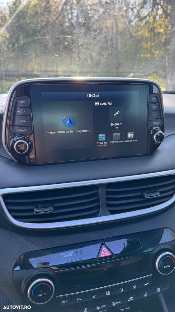 Hyundai Tucson blue 1.6 CRDi 2WD DCT Premium - 23