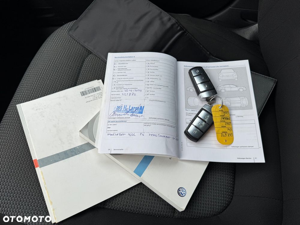 Volkswagen Passat 2.0 Blue TDI DSG SCR Comfortline - 13