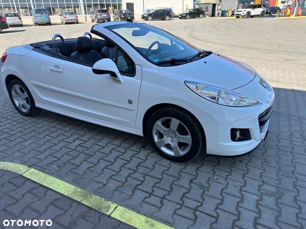 Peugeot 207 - 18