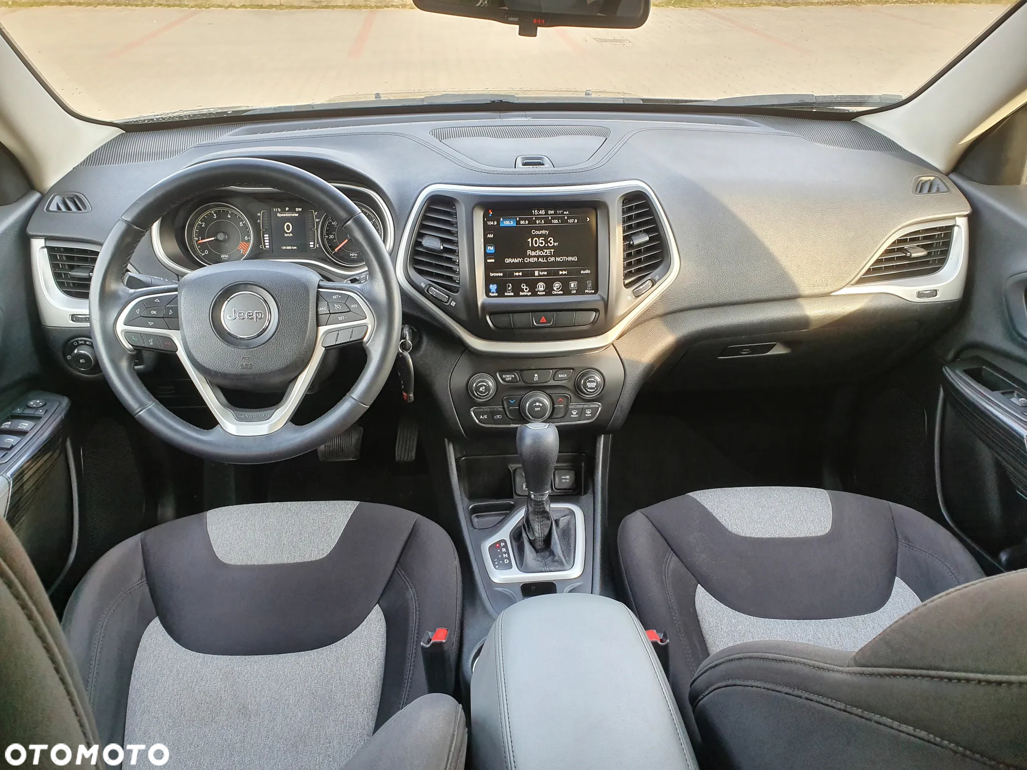 Jeep Cherokee - 13