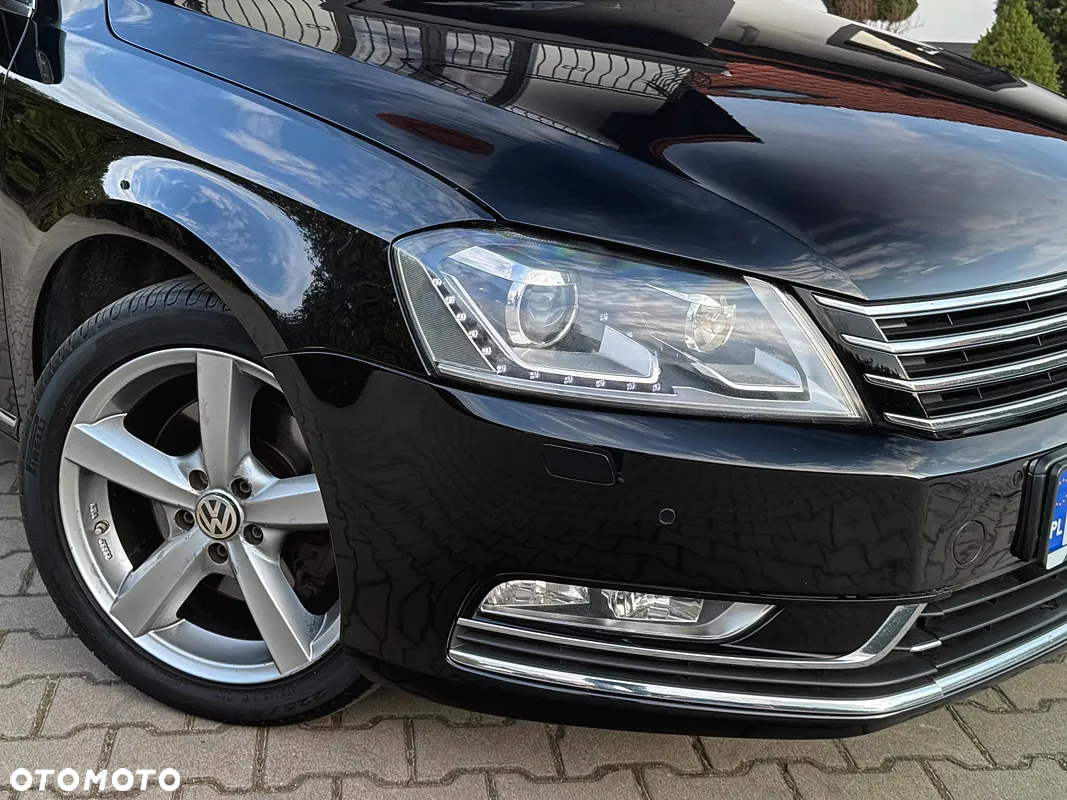 Volkswagen Passat 2.0 TDI Highline DSG - 26