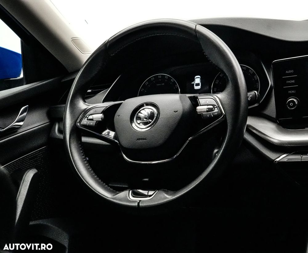 Skoda Octavia 2.0 TDI DSG Style - 17