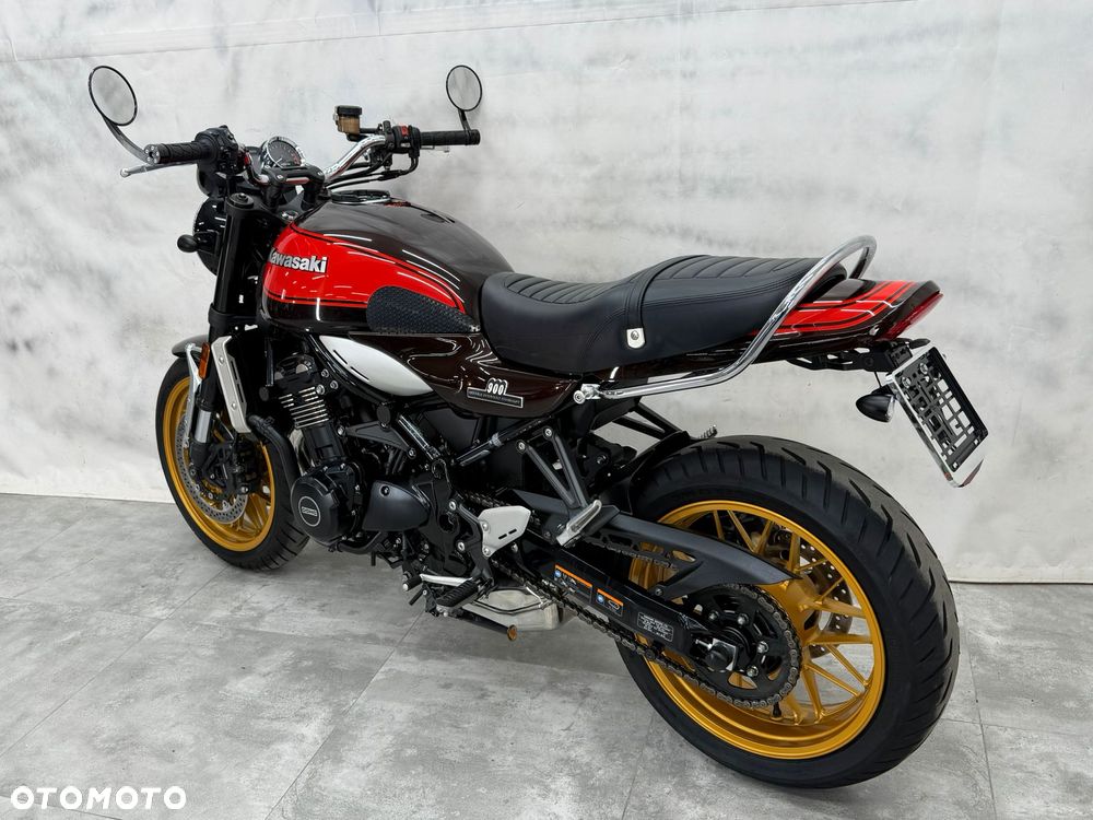 Kawasaki Z 900 RS - 35