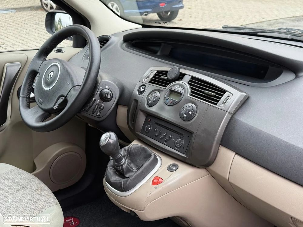 Renault Scénic - 13