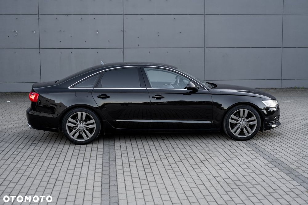 Audi A6 Limousine 2.8 FSI quattro S tronic sport selection - 2