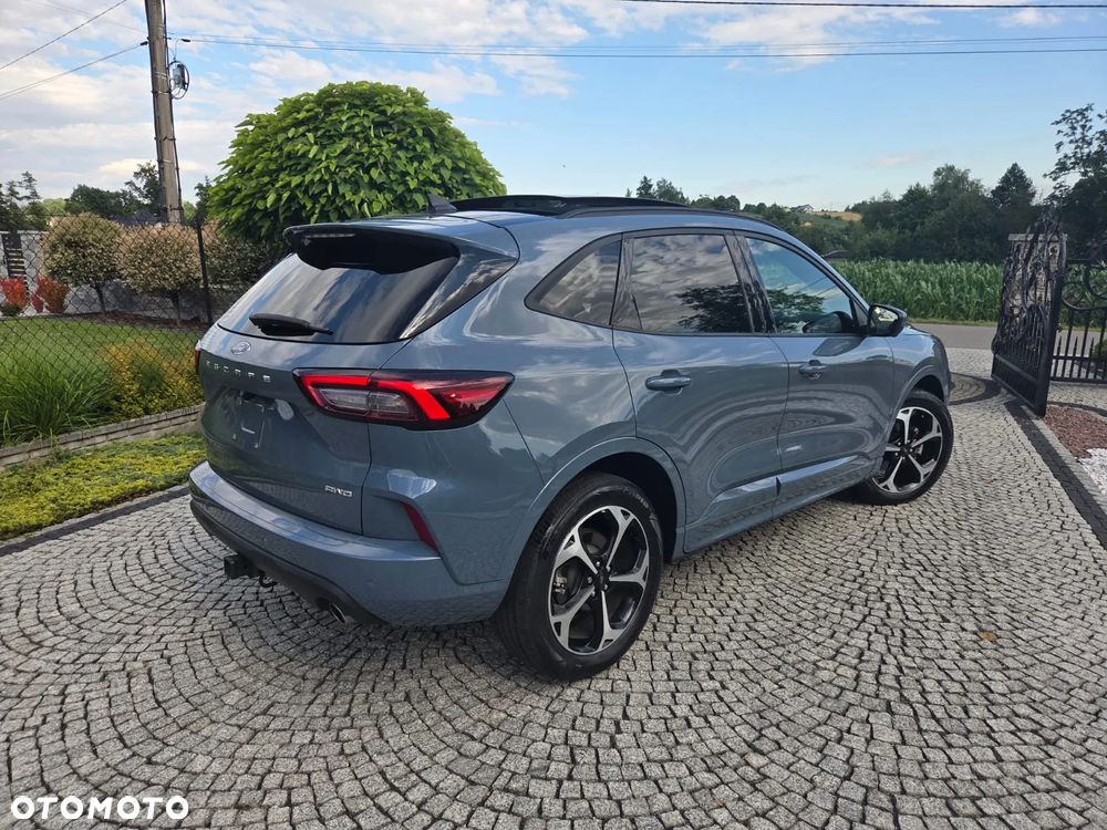 Ford Kuga 2.0 EcoBoost 4x4 Titanium - 10