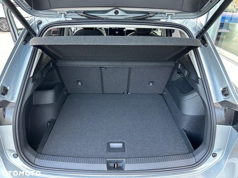 Volkswagen Tiguan - 29
