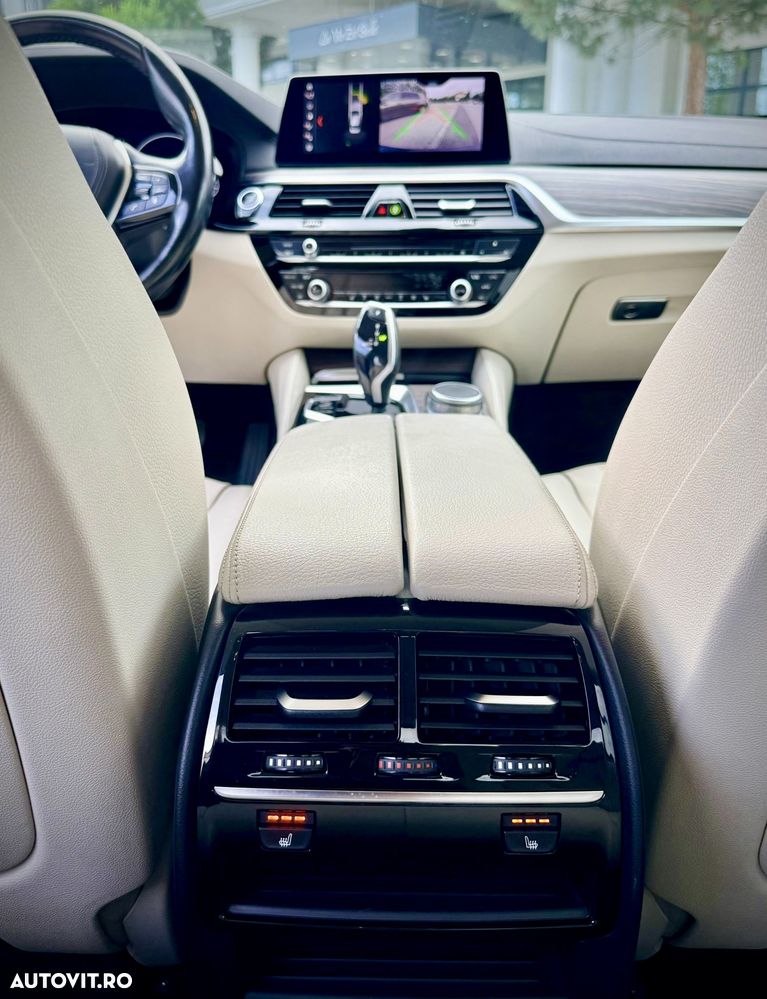 BMW Seria 5 520d xDrive AT - 6