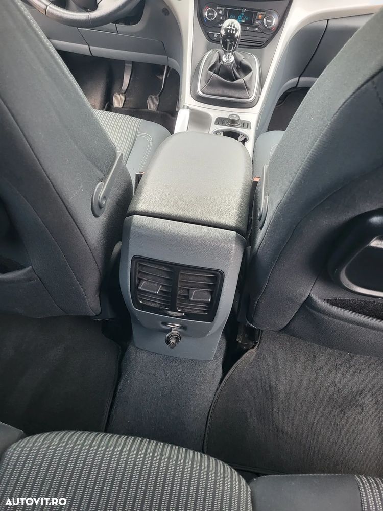 Ford C-Max 1.6 TDCi DPF Titanium - 9