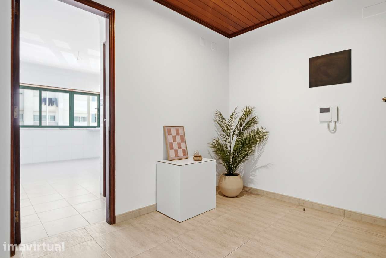Apartamento t2 à venda na Cavaleira - Grande imagem: 2/18