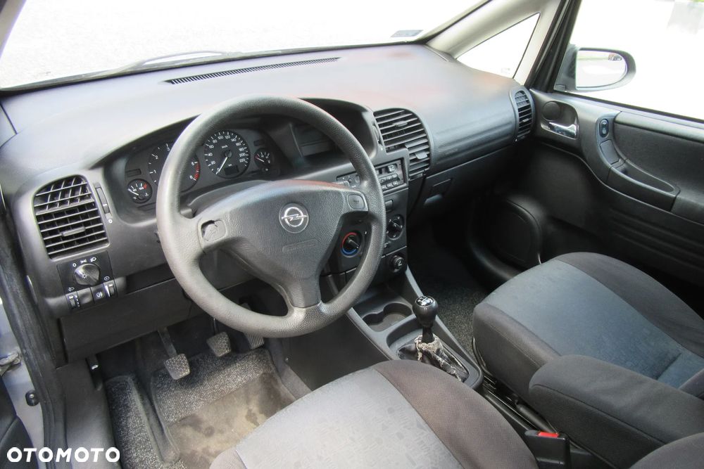 Opel Zafira 2.0 DTI - 4