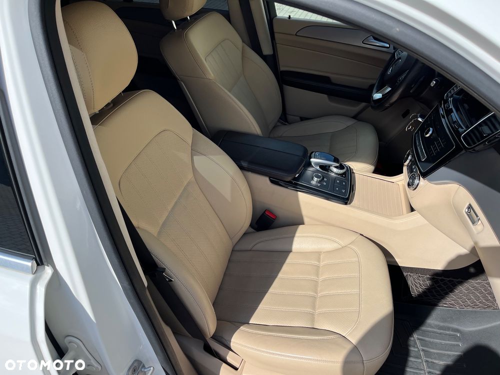 Mercedes-Benz GLE 250 d - 18