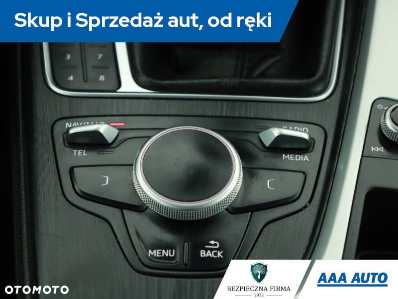 Audi A4 Limousine - 15