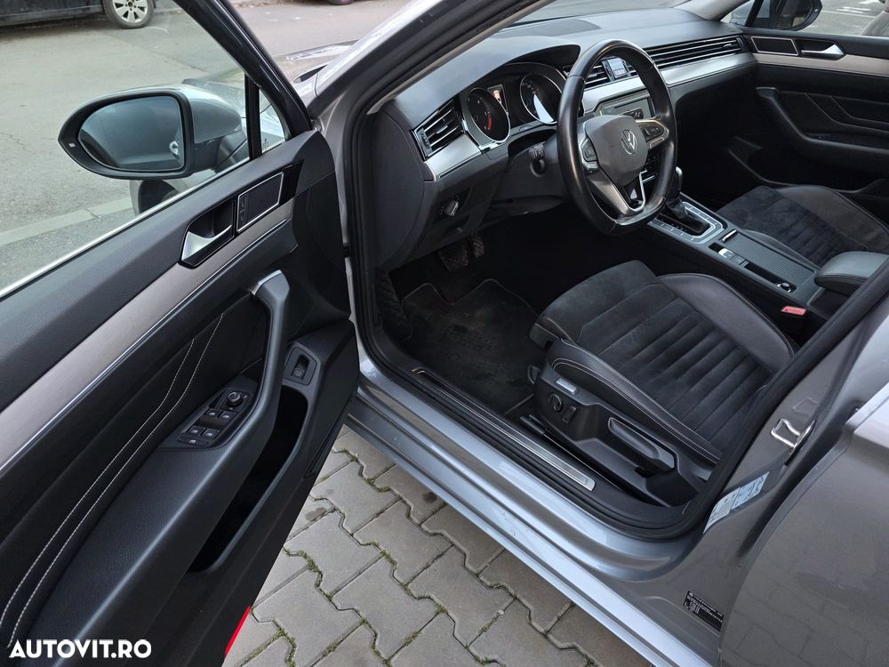 Volkswagen Passat 2.0 TDI DSG Highline - 11