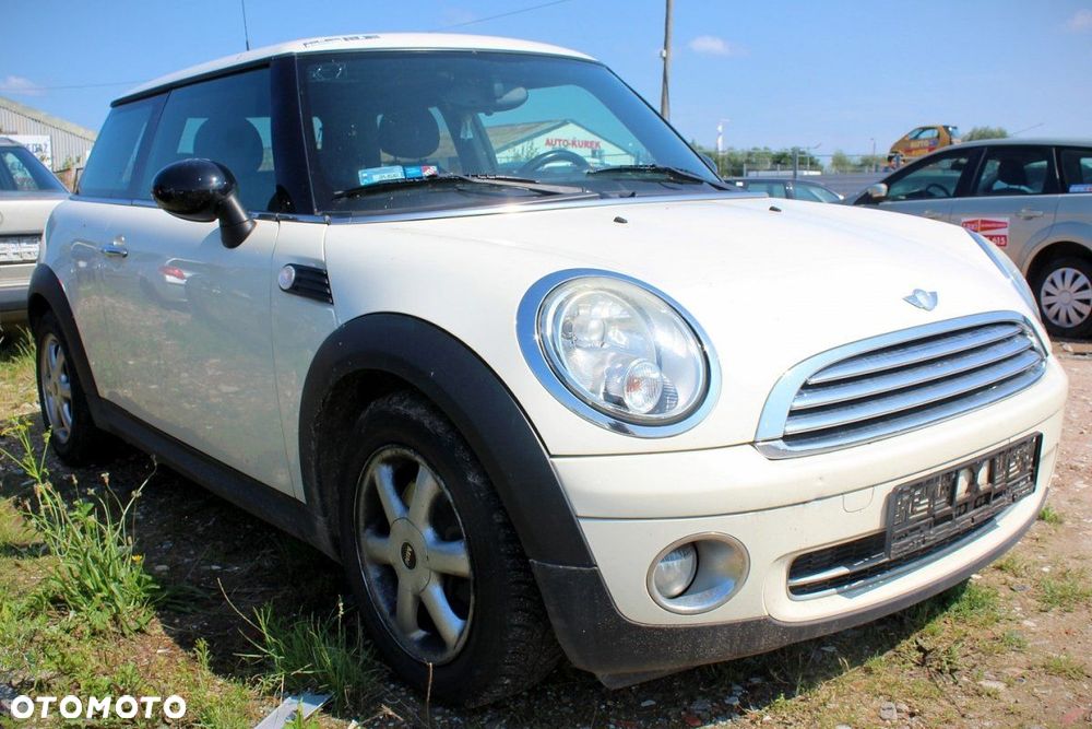 Mini One R56 2008 1.4i N12B14 HB3D (MASKA, ZDERZAK, LAMPA, BŁOTNIK, DRZWI, SZYBA, FOTEL) - 1