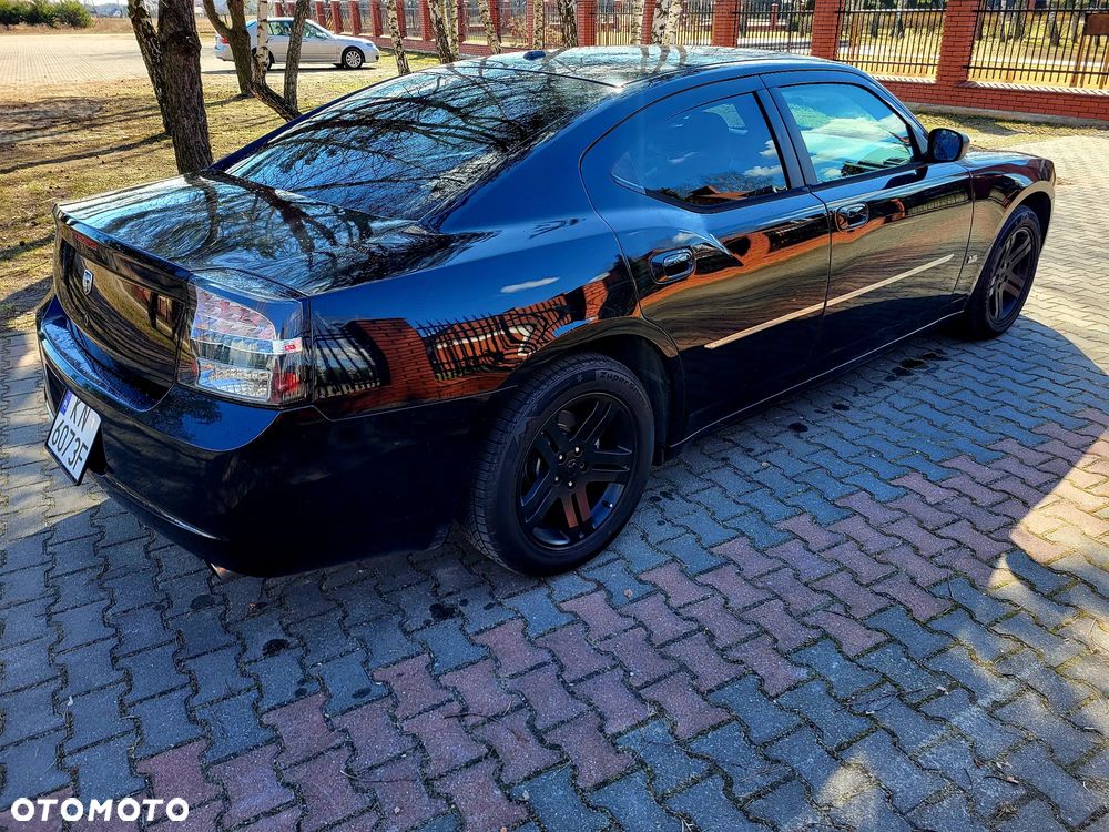 Dodge Charger 3.5 V6 Base - 8