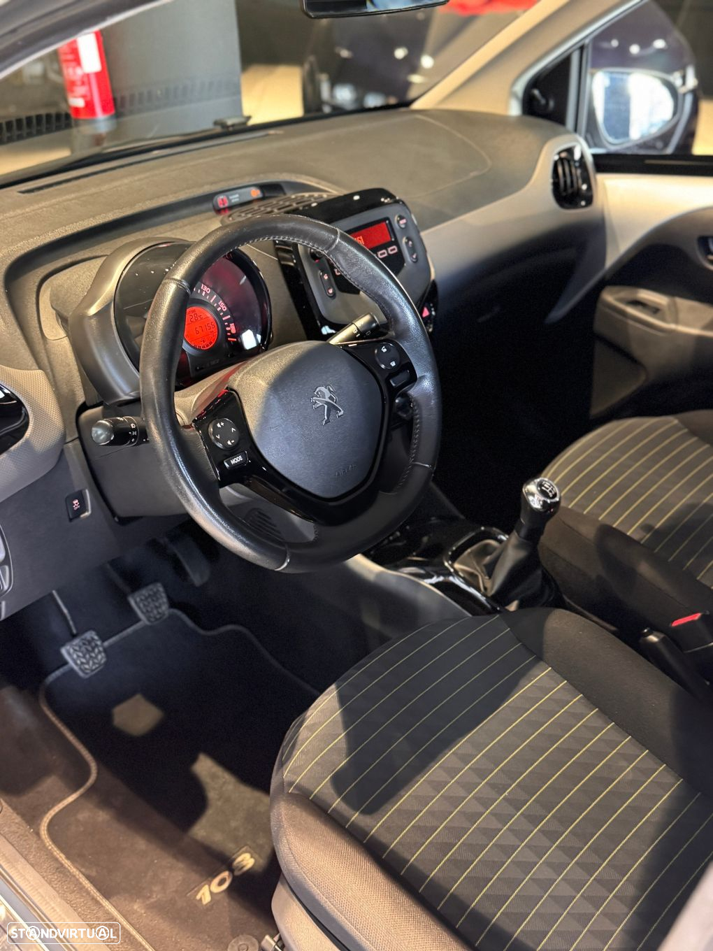 Peugeot 108 Top! 1.0 VTi Style - 16