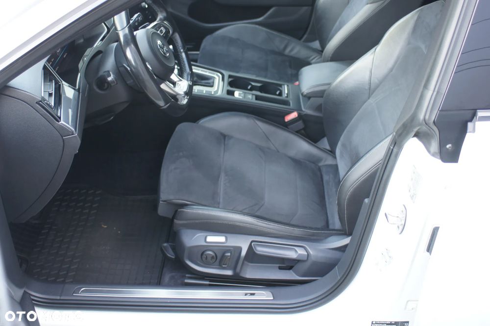 Volkswagen Arteon 2.0 TDI SCR R-Line Edition DSG - 17