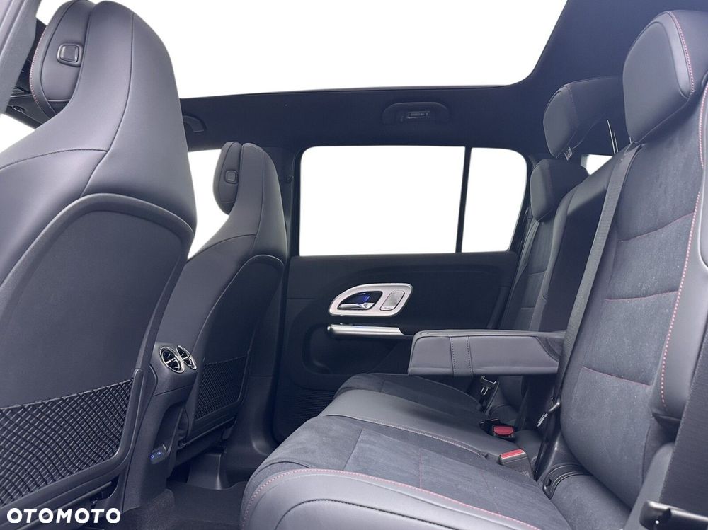 Mercedes-Benz GLB 200 mHEV 8G-eDCT - 12