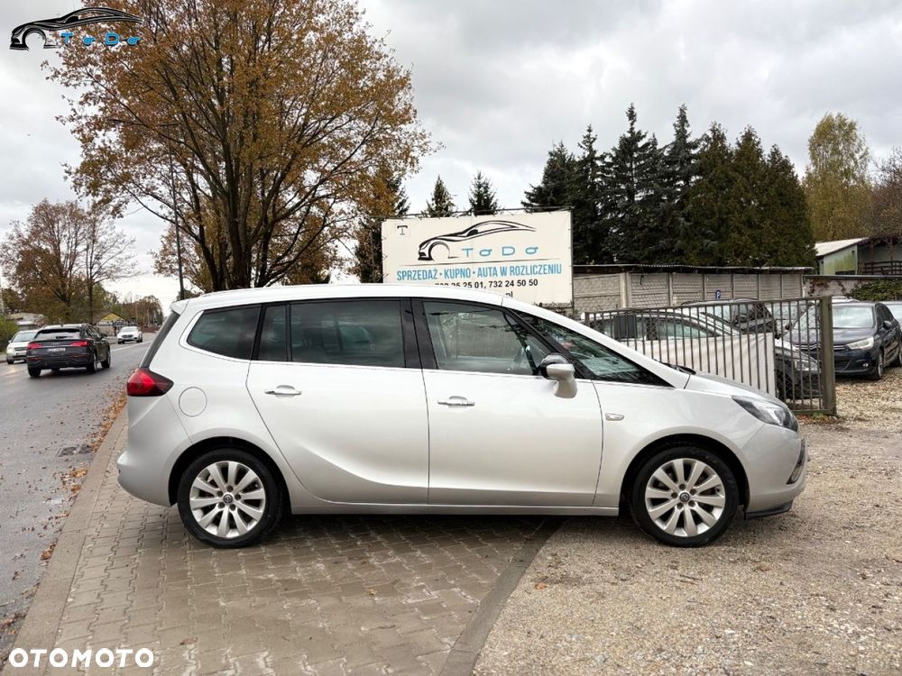 Opel Zafira 1.4 T Cosmo EcoFLEX S&S EU6 - 10
