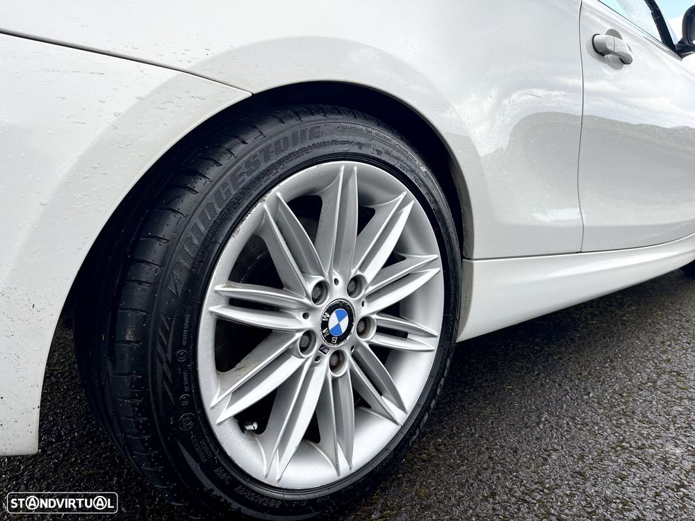 BMW 118 d Pack M - 6