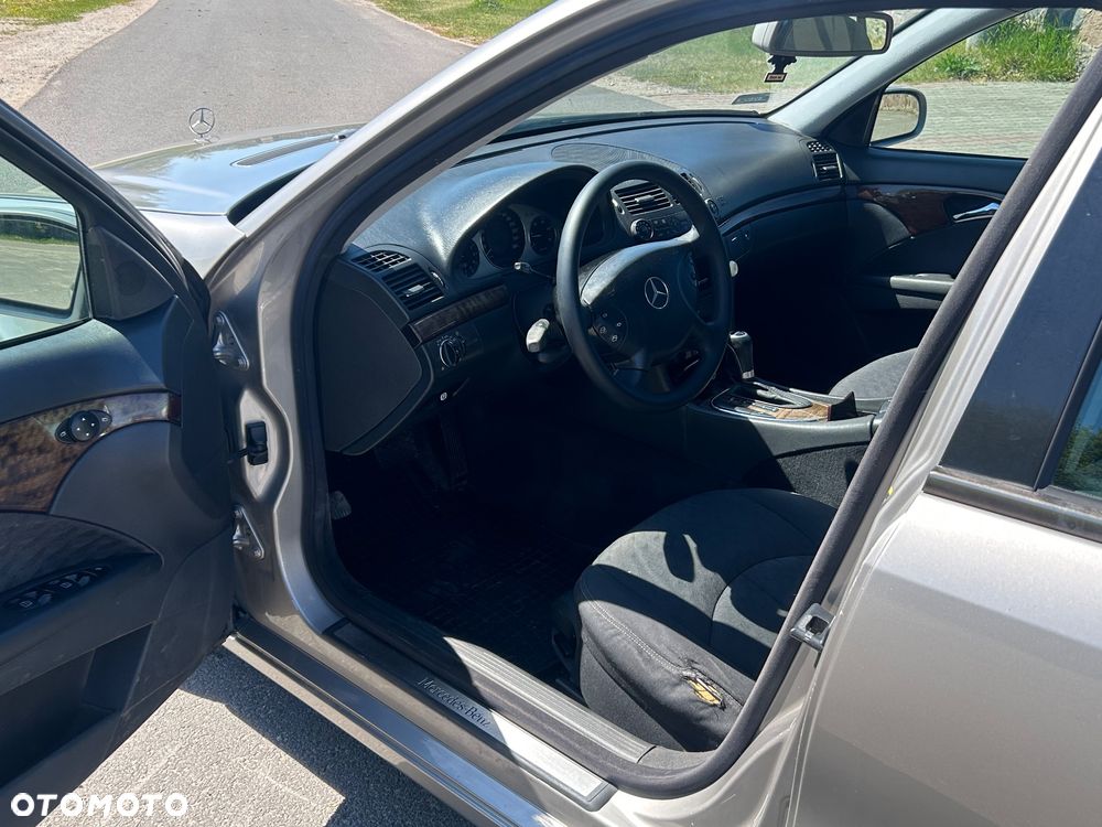 Mercedes-Benz Klasa E 220 CDI Automatik Classic - 10