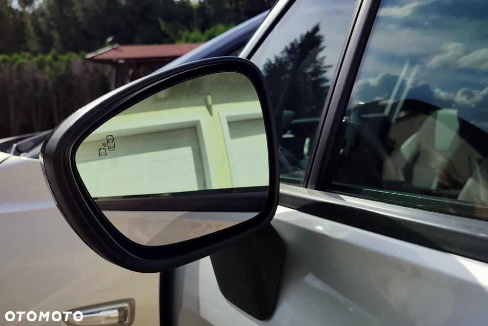 Opel Crossland X - 39