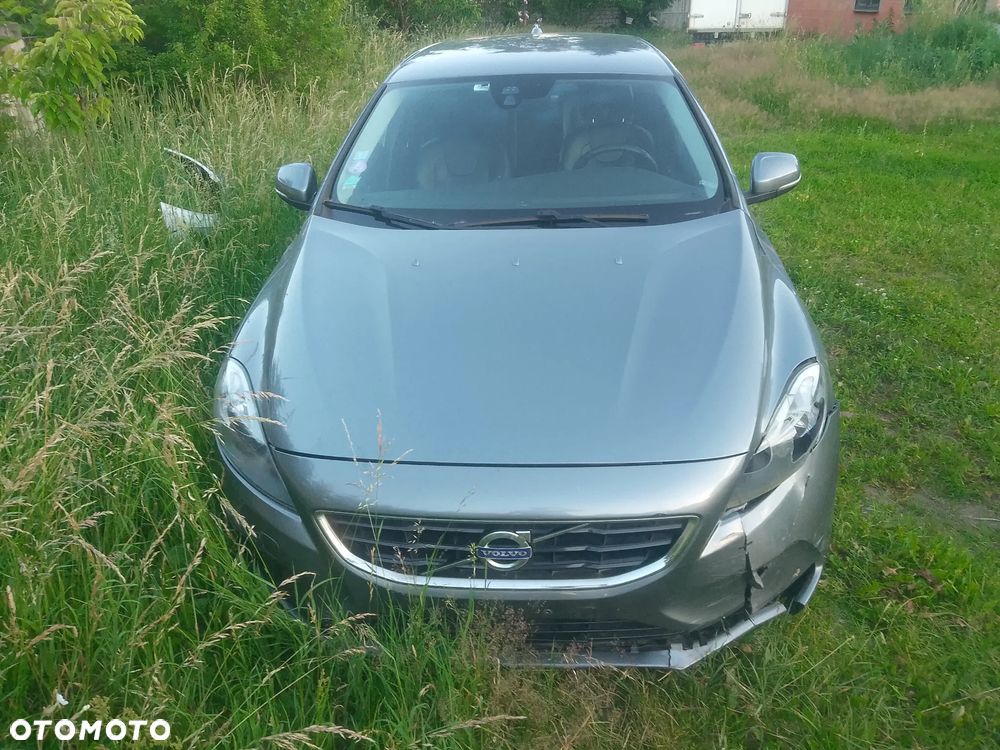 Volvo V40 T2 Drive-E Ocean Race - 17