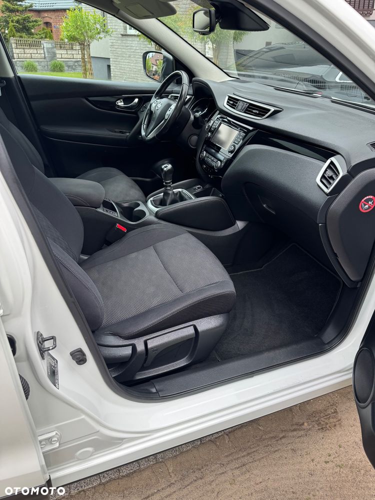 Nissan Qashqai 1.6 DIG-T Tekna - 36