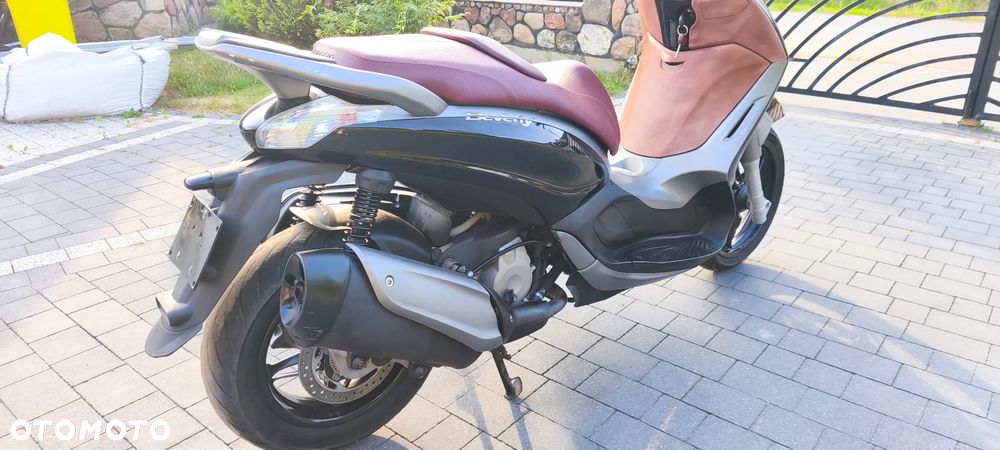 Piaggio Beverly - 7