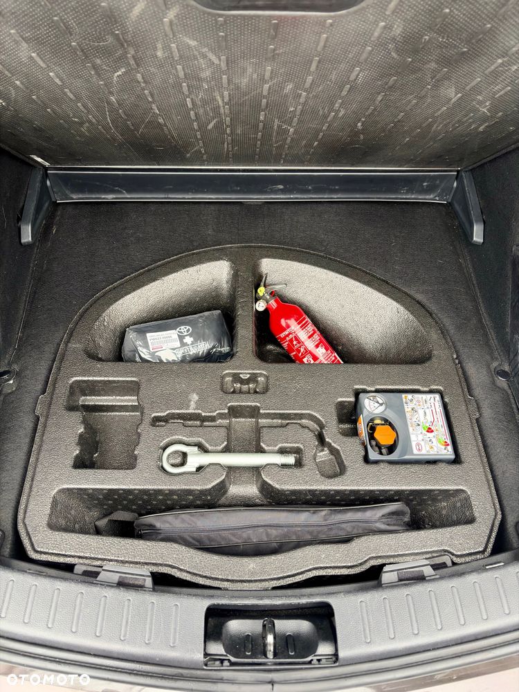 Suzuki Swace 1.8 Hybrid CVT Comfort+ - 14